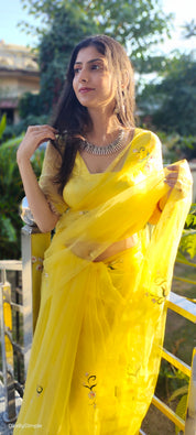 Sunflower Splendor (Pure Organza Handpainted Saree)