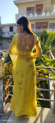 Sunflower Splendor (Pure Organza Handpainted Saree)