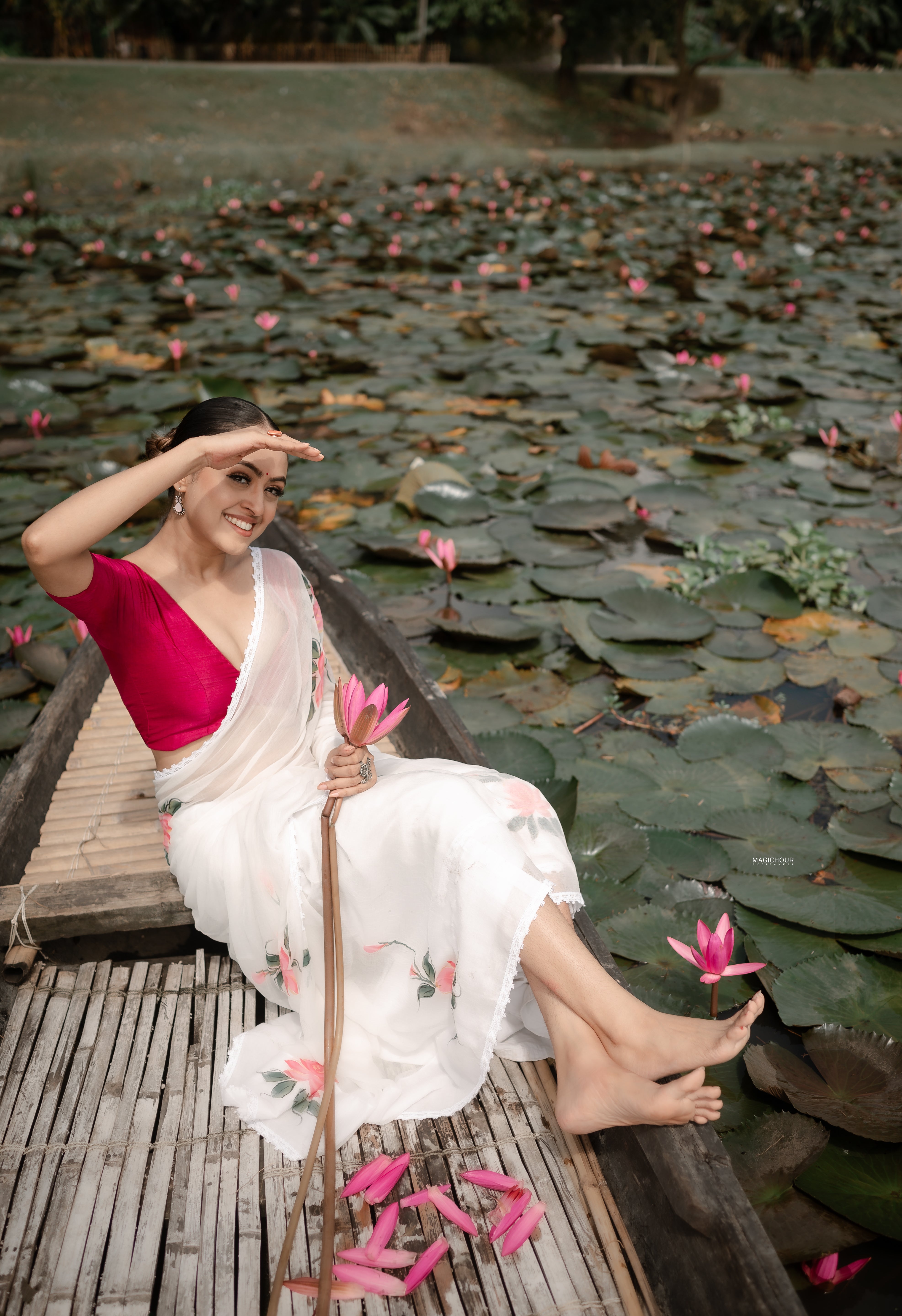 Ivory Whispers (Pure Chiffon Hand Painted Saree)