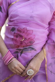 Lilac Mirage Artistry (Handpainted Lilac Organza Zari border saree)