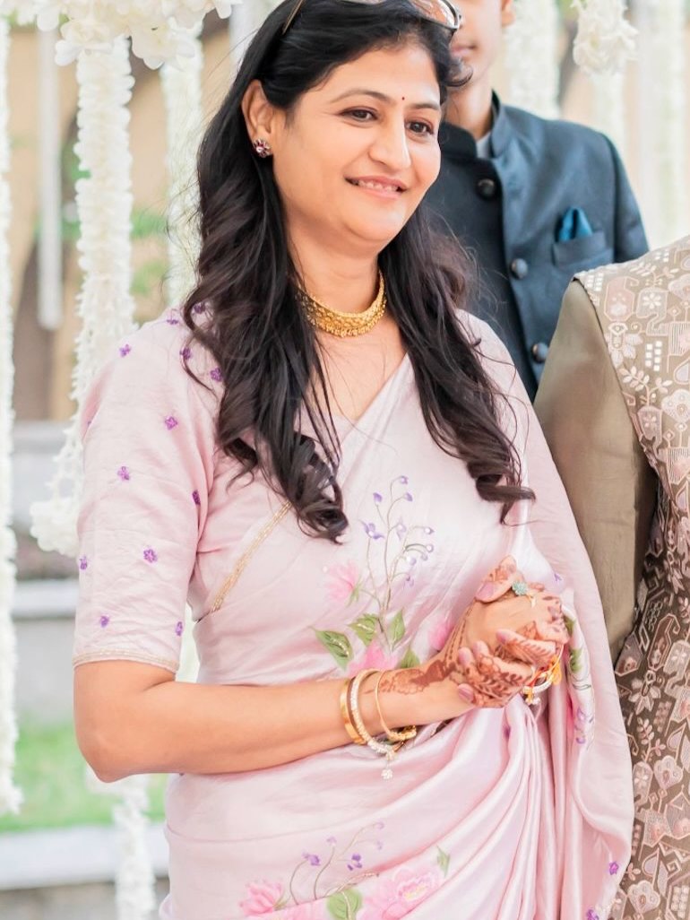 Dimple_818b0f60-3e13-4eed-b086-7f50719742be.jpg