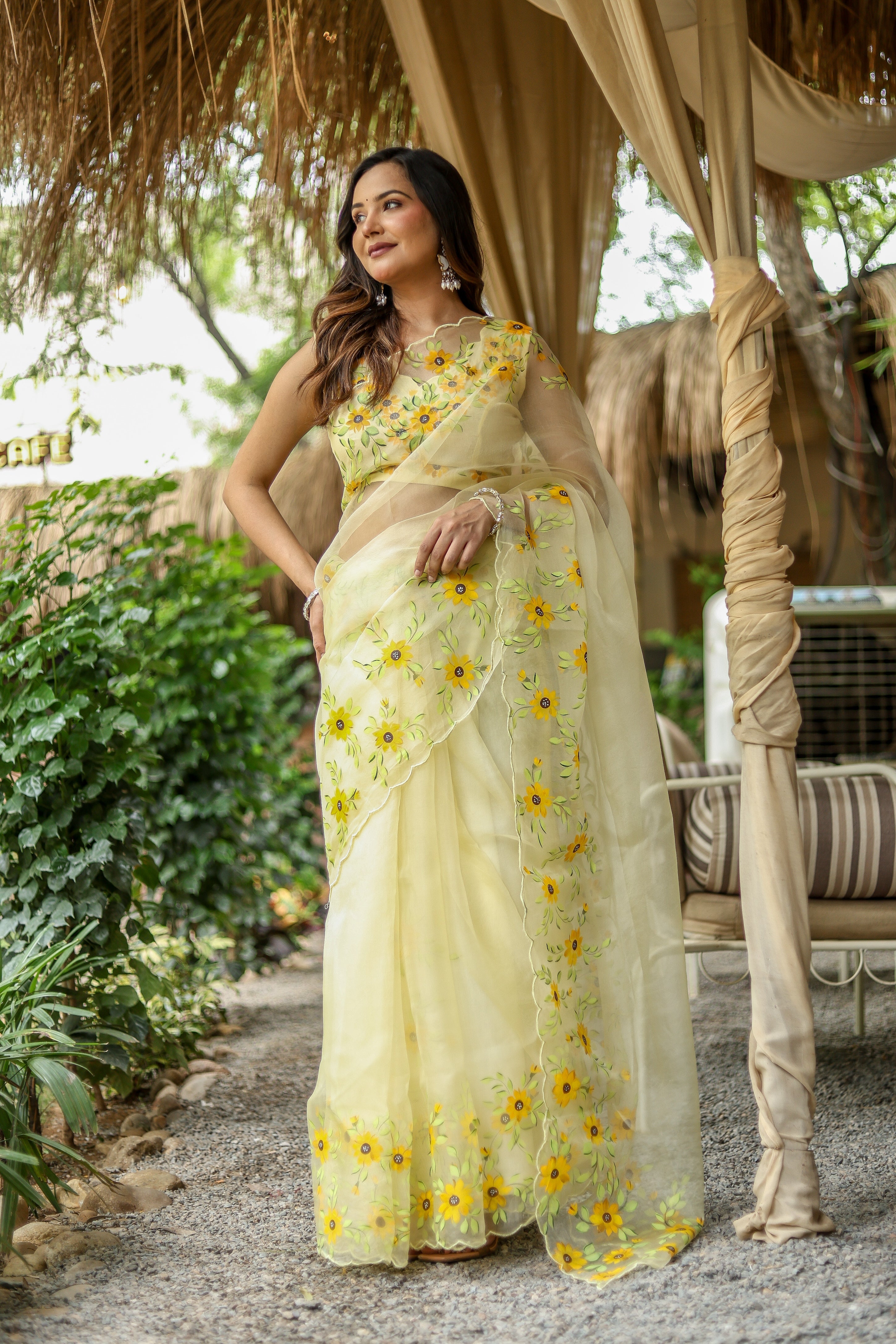 Sunflower Bliss (Pure Organza Handpainted Saree)