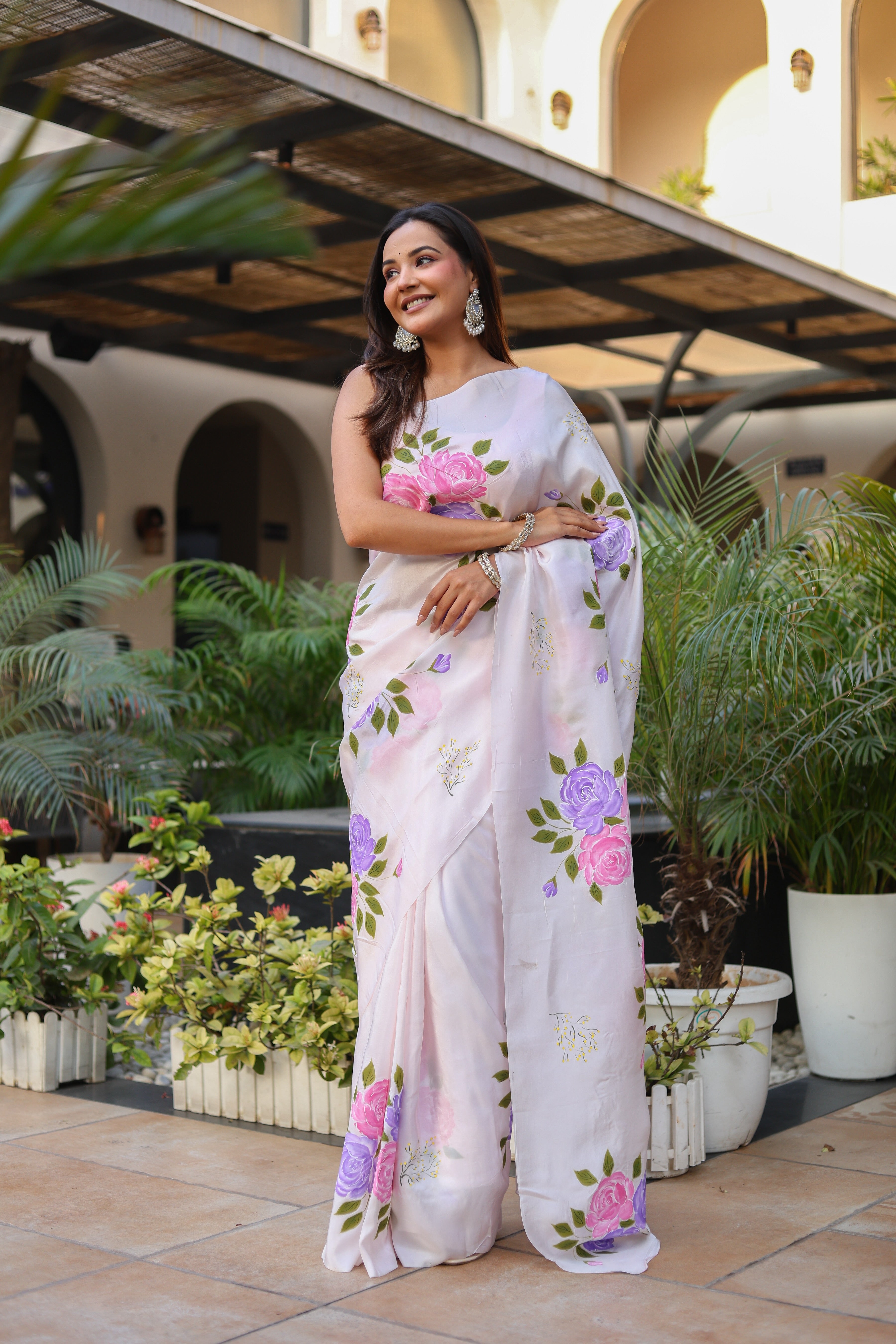 Graceful Petals (Pure Mulberry Silk Hand Painted Saree)