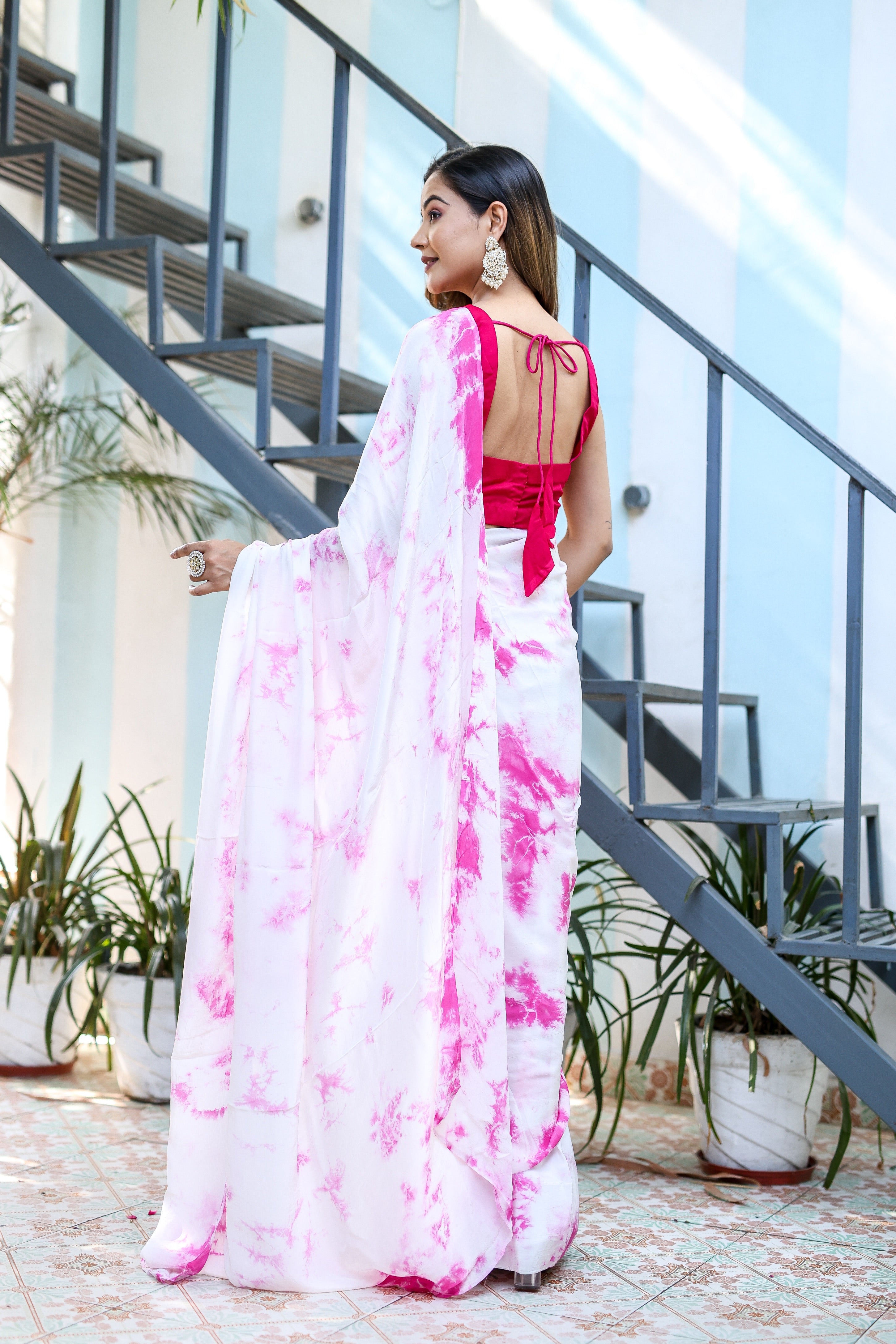Shibori Glamour (Hand Dyed Shibori Saree)