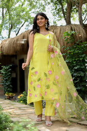 Lotus Glow (Pure Mal Chanderi Handpainted Kurta Set with Organza Dupatta)