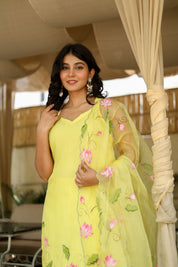 Lotus Glow (Pure Mal Chanderi Handpainted Kurta Set with Organza Dupatta)
